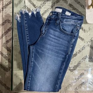 Girls KanCan Skinny Jeans, like new!
